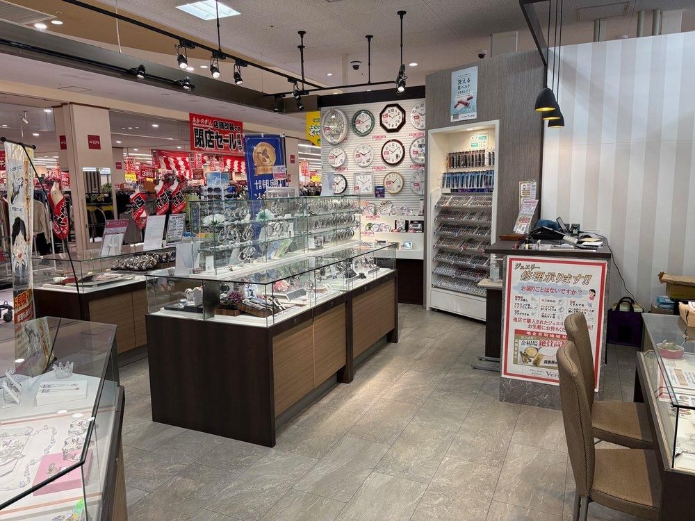 AZ店 店内